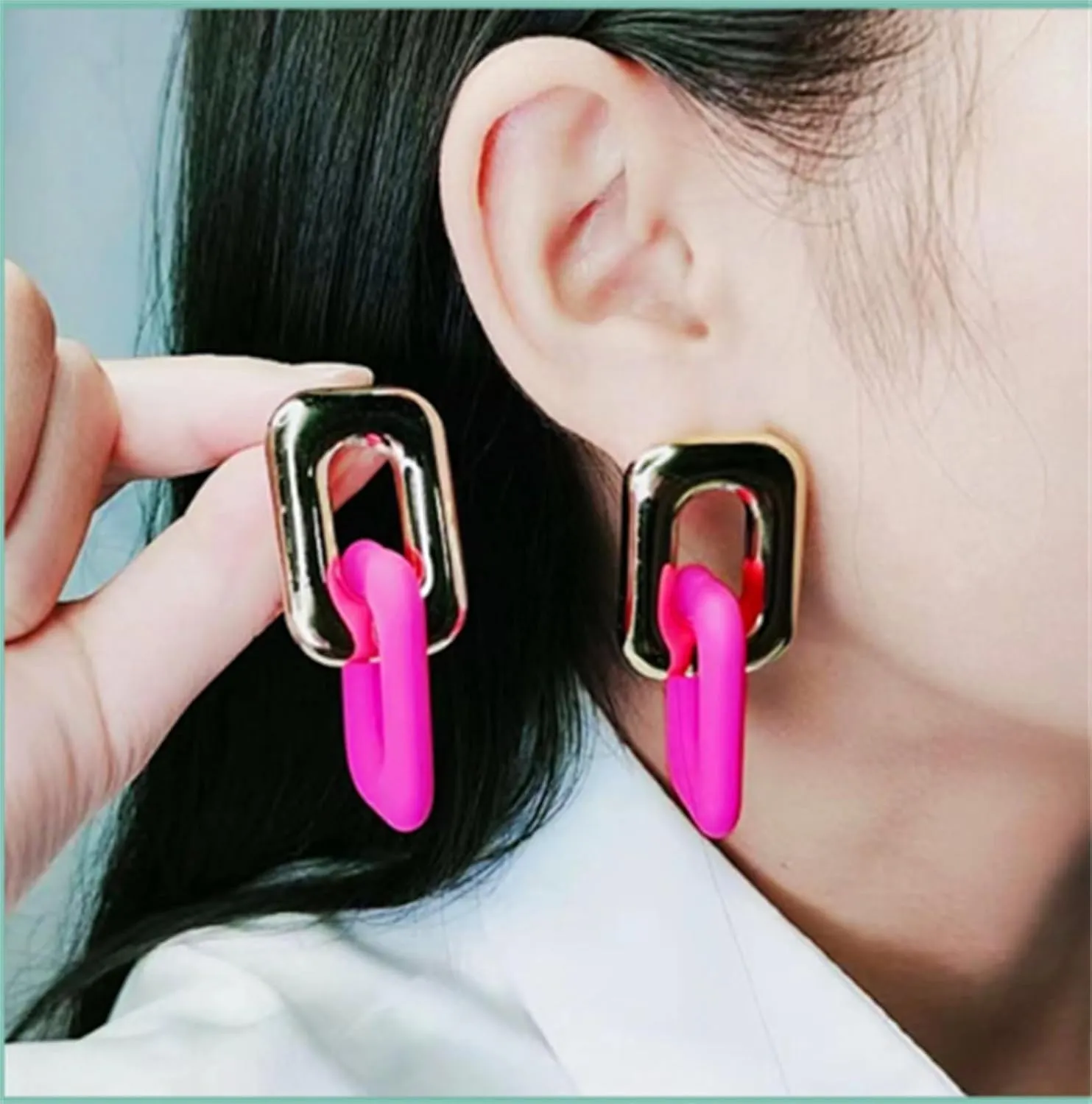 Acrylic Geometric Earrings Hoop Gold Dangle Earrings for Women Pink Red Square Huggie Earrings White Yellow Blue Square Drop Earrings Jewelry Gifts