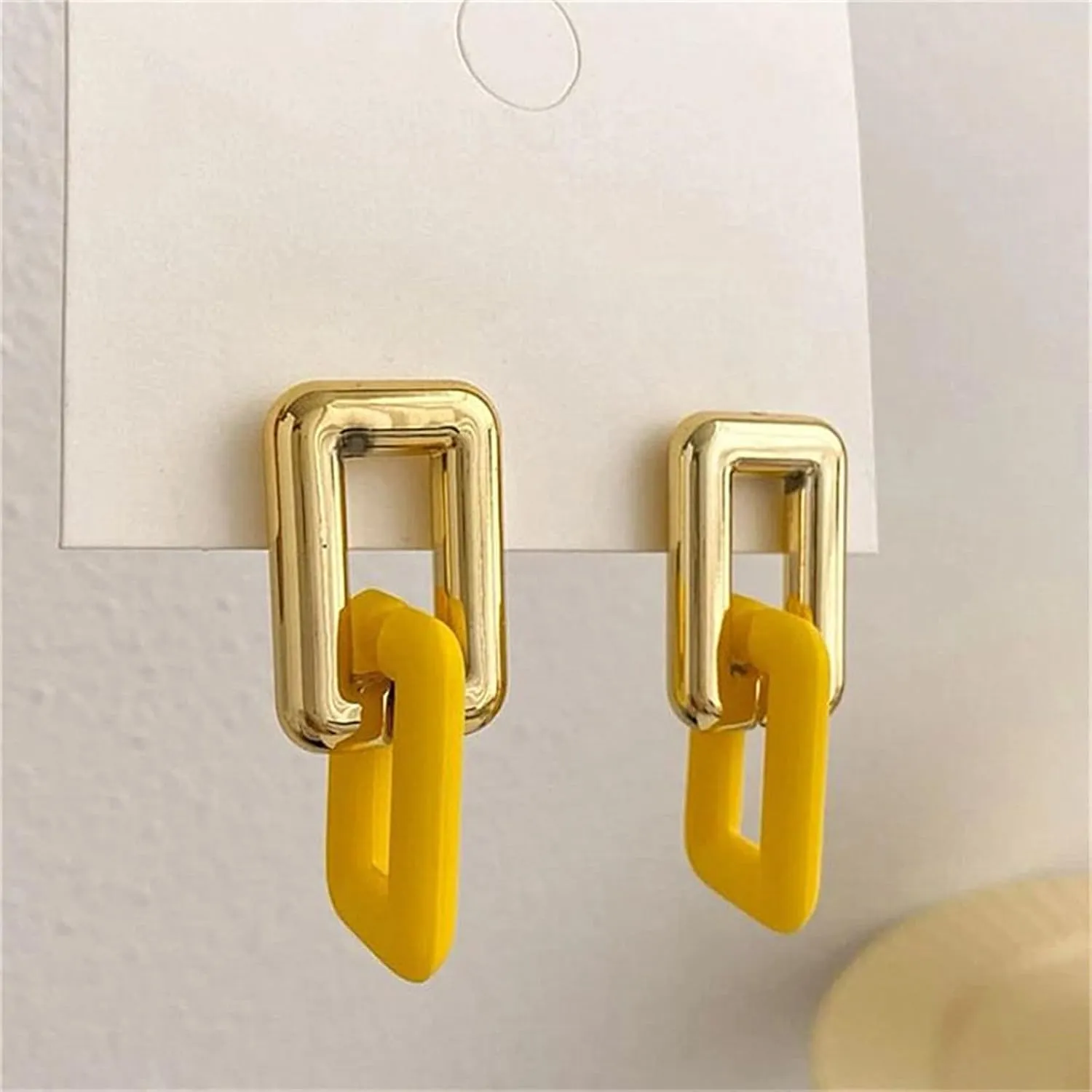 Acrylic Geometric Earrings Hoop Gold Dangle Earrings for Women Pink Red Square Huggie Earrings White Yellow Blue Square Drop Earrings Jewelry Gifts