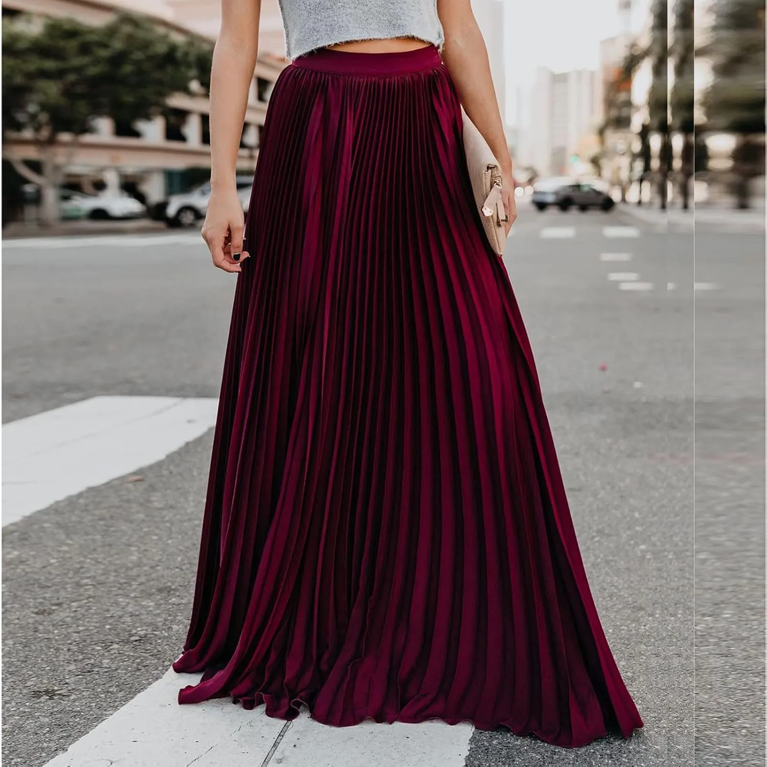 HGps8w Women's Flowy Pleated Maxi Skirt 2025 Summer Vintage Elegant High Waisted Plain Long Skirts