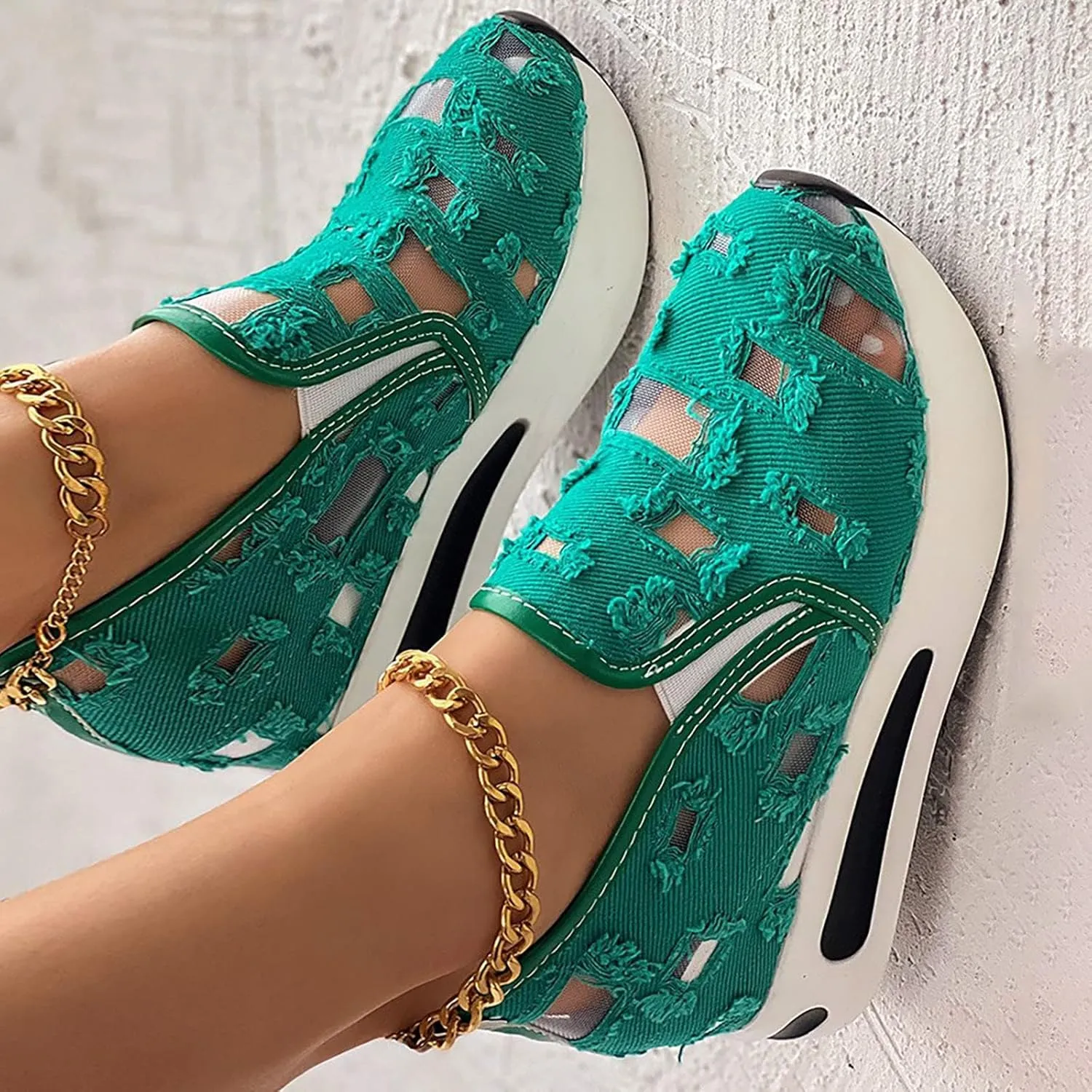 Loafers for Women Platform Wedge Sneakers Floral Embroidery Breathable Mesh Sneakers Lightweight Breathable Slip On Softsole Walking Shoes
