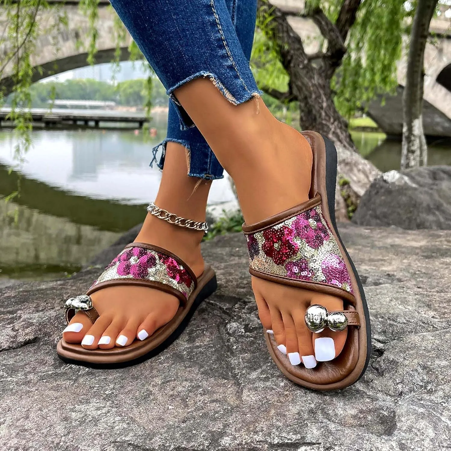 Men's Two Strap Sandal Womens Bear Slippers Size 9