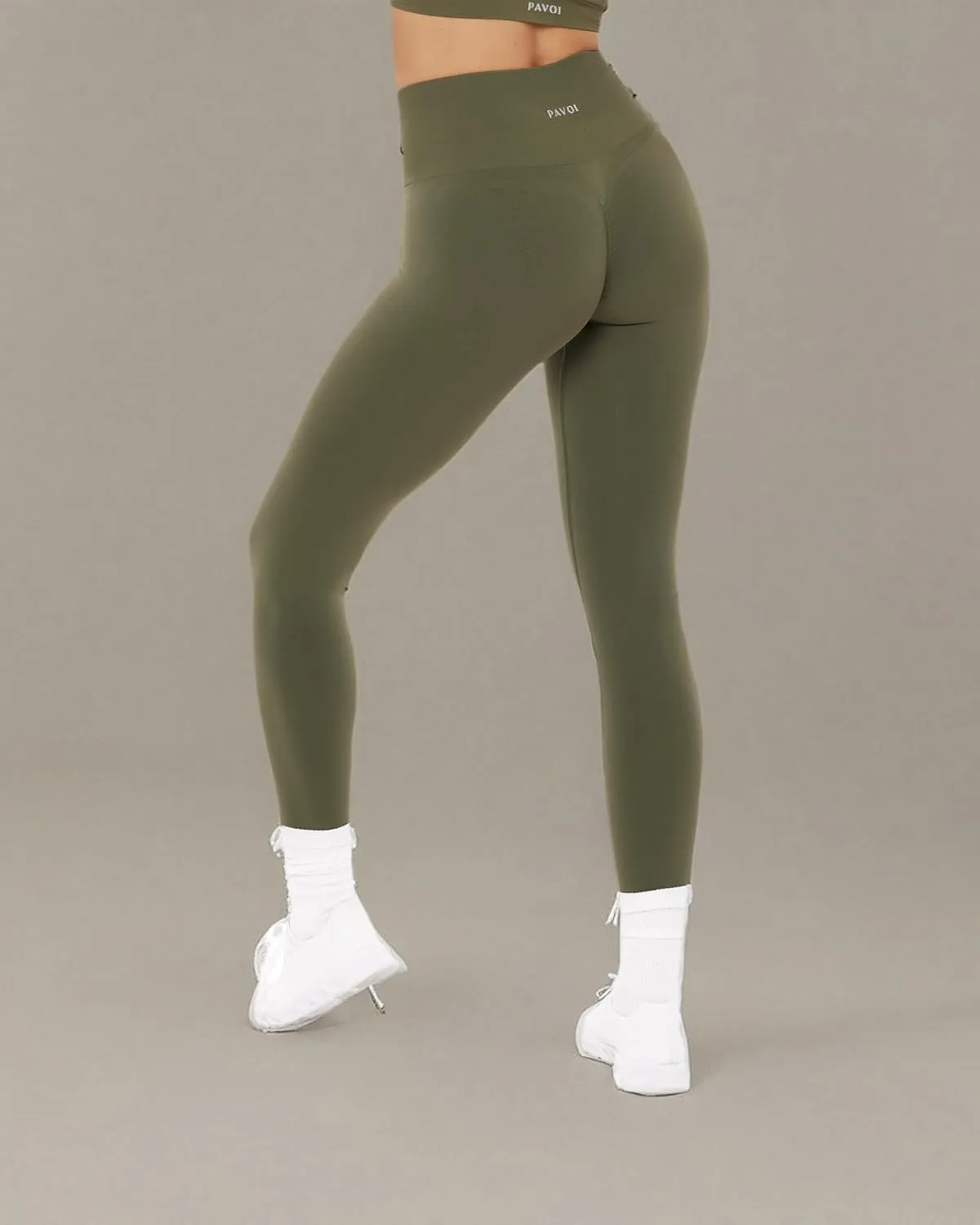 PAVOI ACTIVE Seamless Scrunch Butt Leggings | High Waisted Compression Sculpting Women Full Length Workout Pants | SculptForm