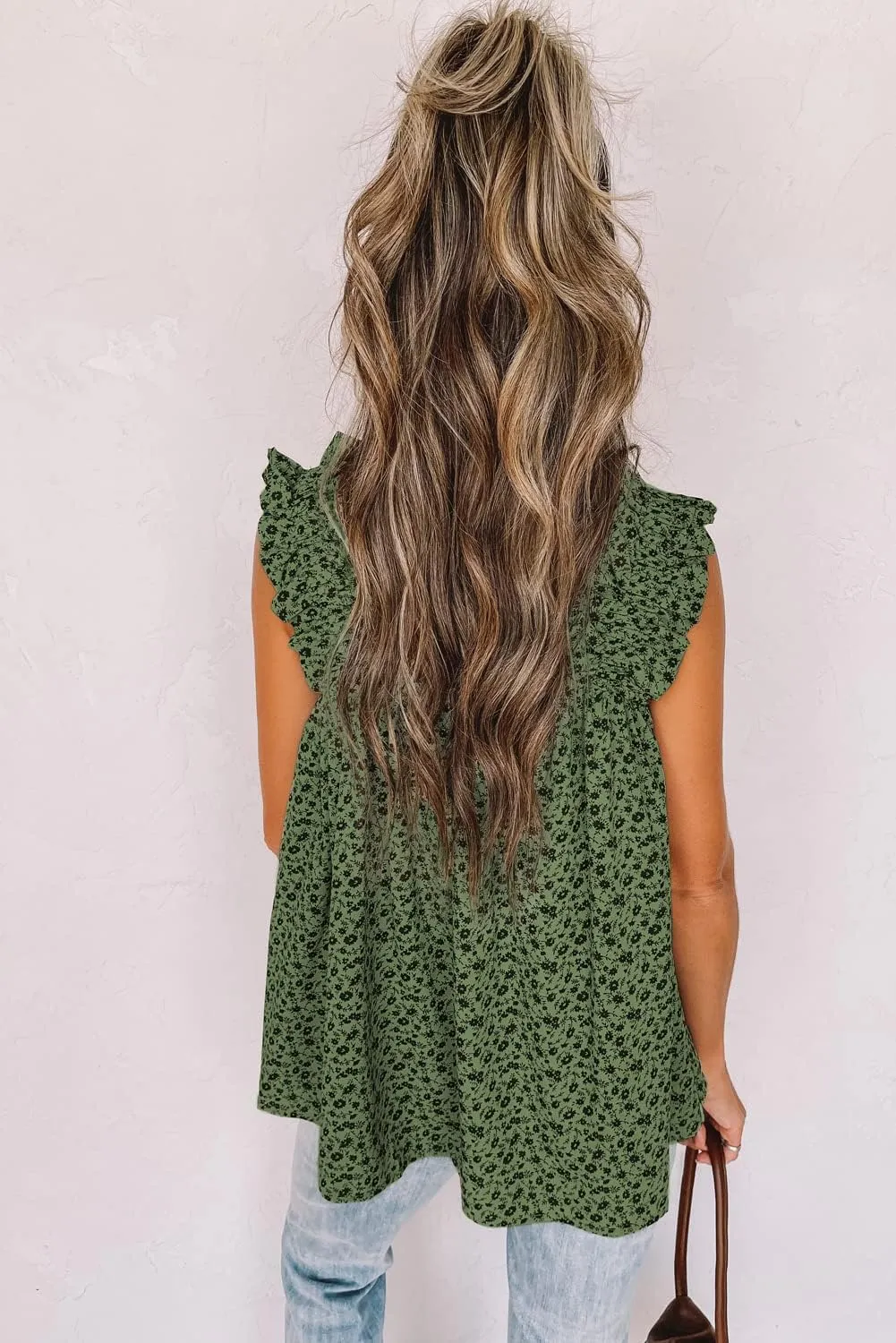 PRETTYGARDEN Boho Floral Tank Tops for Women, Shirred Straps Pleated Summer Casual Sleeveless Shirts Tops Beach Blouses