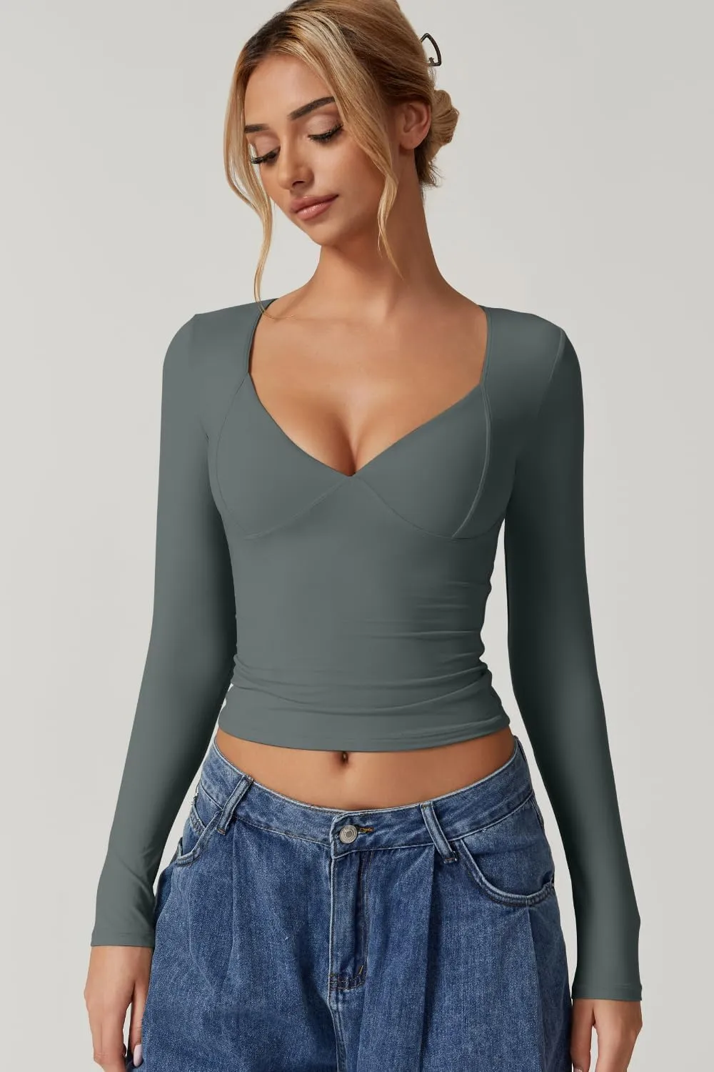 QINSEN Women's Long Sleeve V Neck T Shirts Double Lined Crop Top Seamed Cup Going Out Tops
