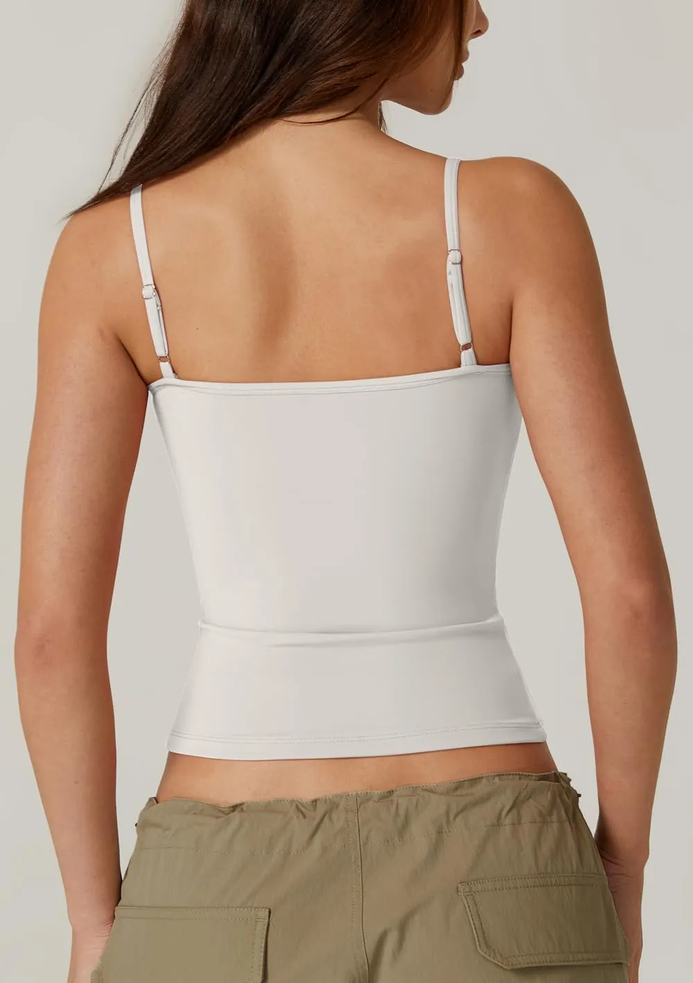 QINSEN Womens Spaghetti Strap Sweetheart Neck Sleeveless Top Slim Fit Going Out Camisole Basic Top