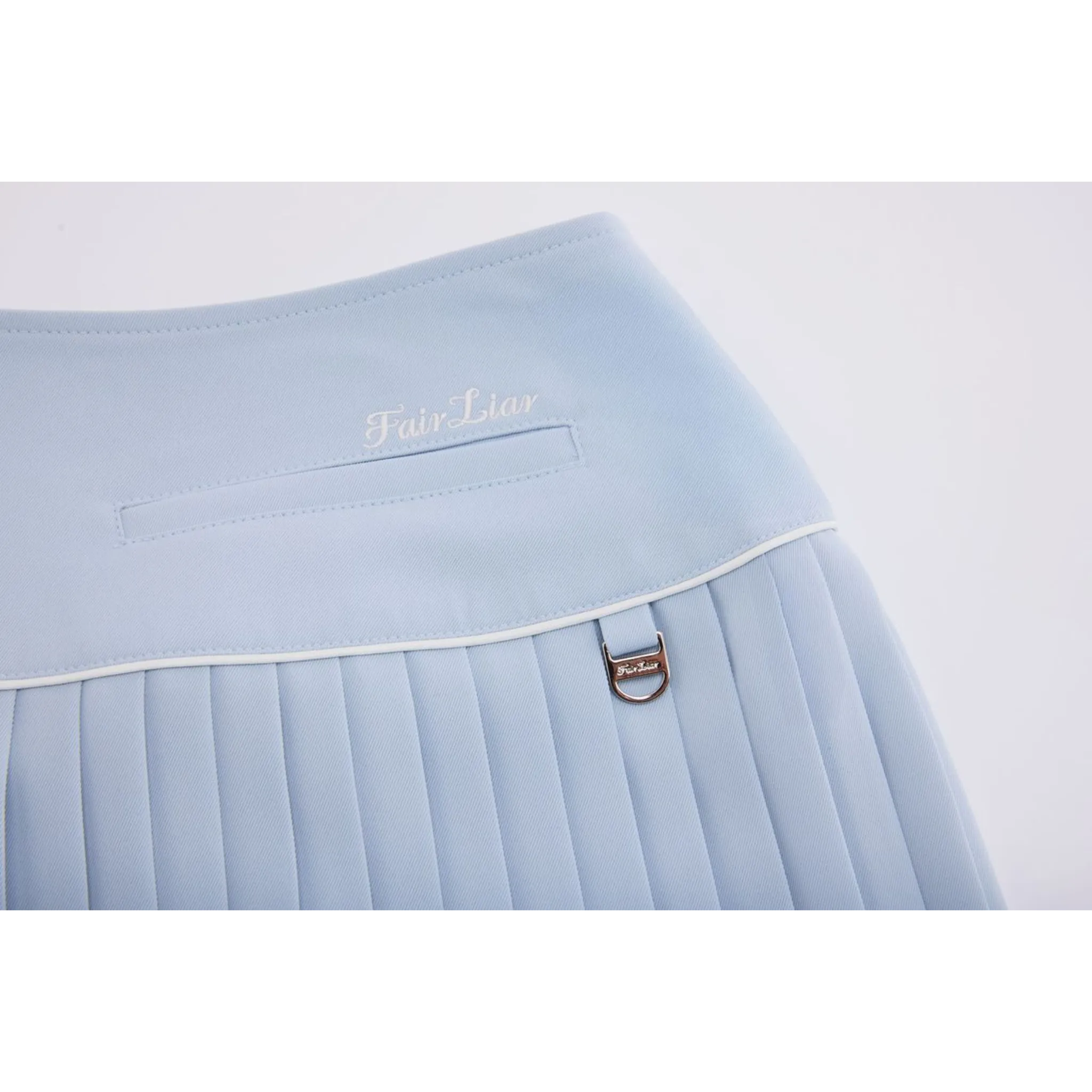 SILK TWIST FLARE PLEATS SKIRT