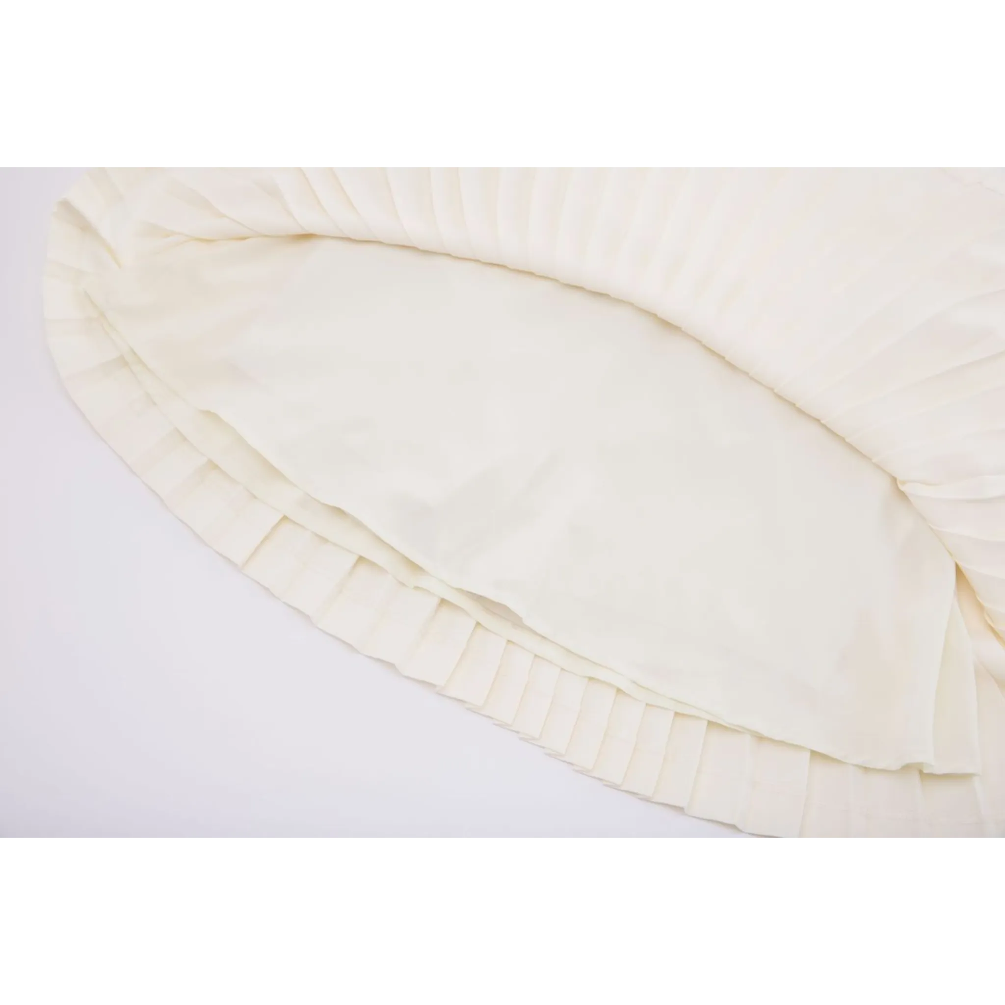 SILK TWIST FLARE PLEATS SKIRT