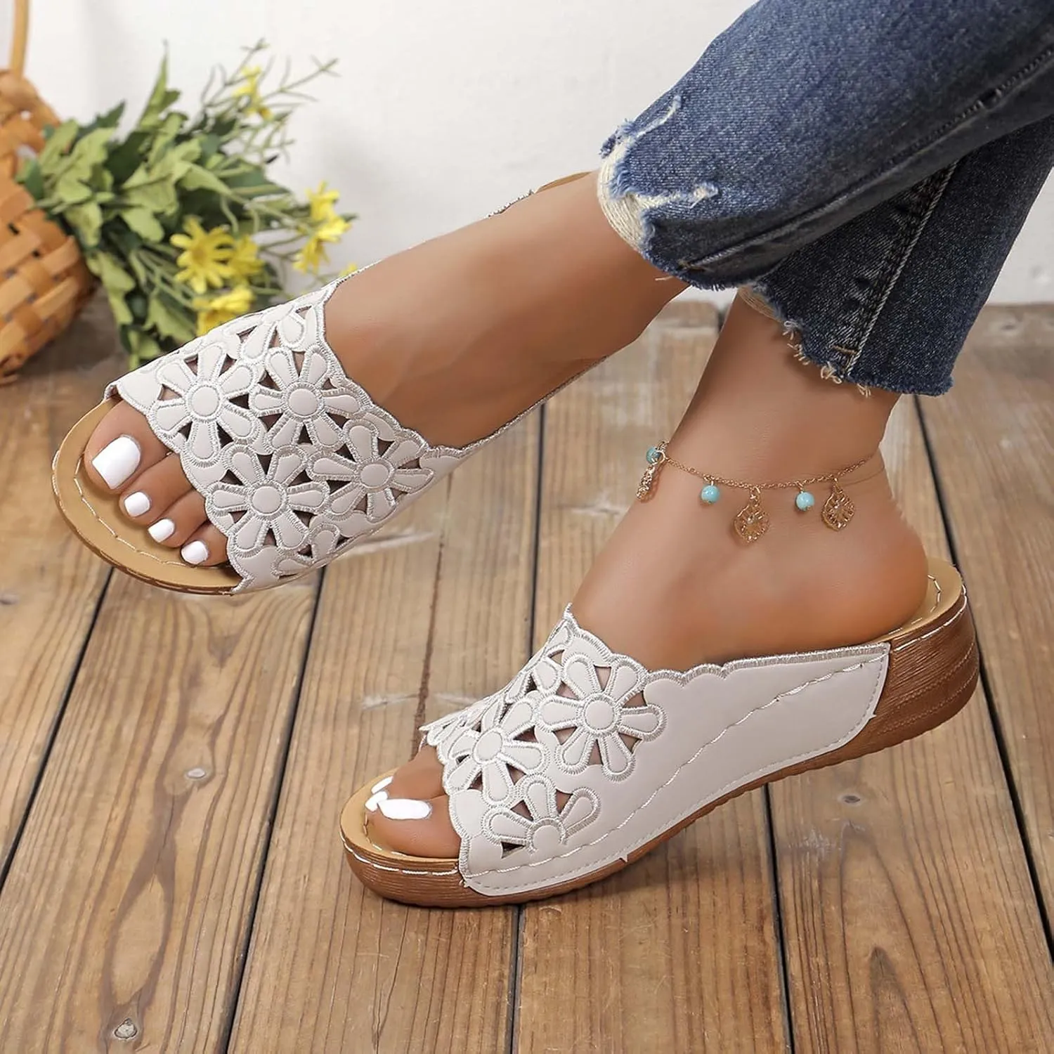 Summer Sandals for Women 2025 Wedge Sandal Dressy Soft Leather Footwear Comfortable Walking Casual Slip on