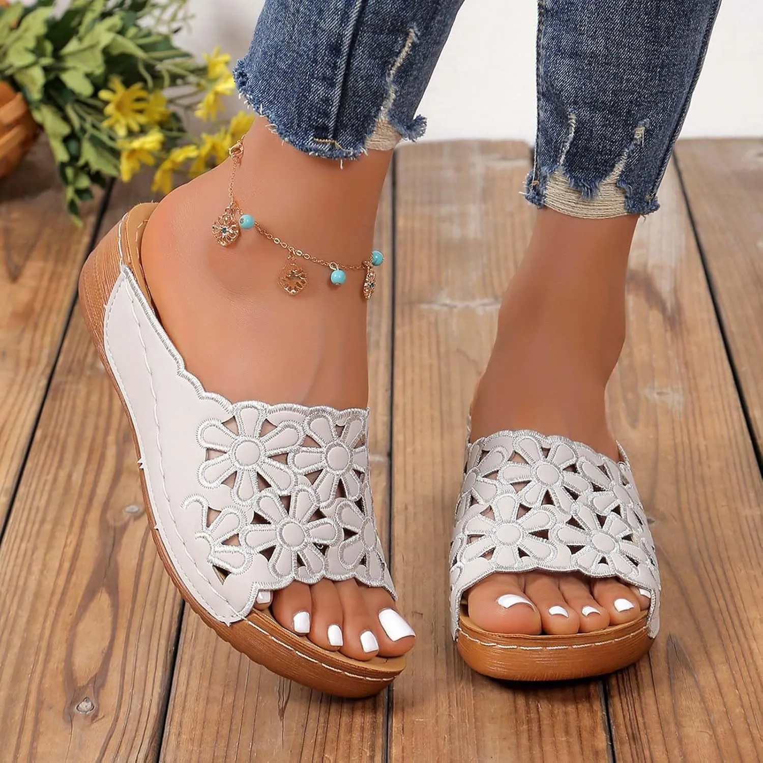 Summer Sandals for Women 2025 Wedge Sandal Dressy Soft Leather Footwear Comfortable Walking Casual Slip on