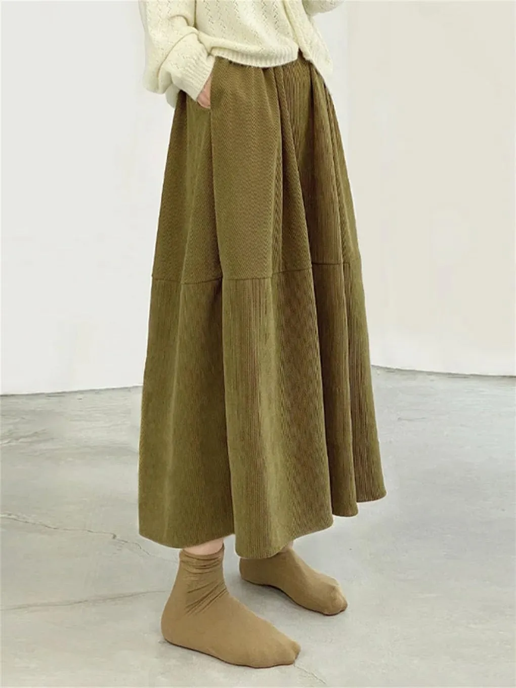 Women's Corduroy Midi Long Skirt with Pockets High Waist Pleated Swing Skirts Autumn Winter Skirts