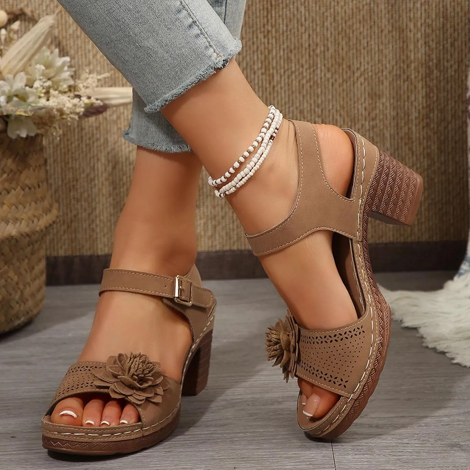 Women's Heeled Sandals Chunky Block Mid Heels Open Toe Ankle Strap Slides Summer Mules for Women 2025 Comfortable Walking Slip On Heel Clogs Fashion Dress Shoes Casual Slippers