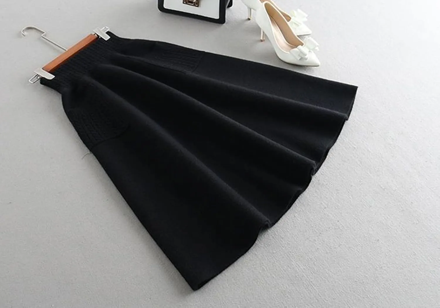 Womens Knit Midi Skirt with Pockets Elastic High Waist Pleated Skirt Fall Winter Long A Line Skirt