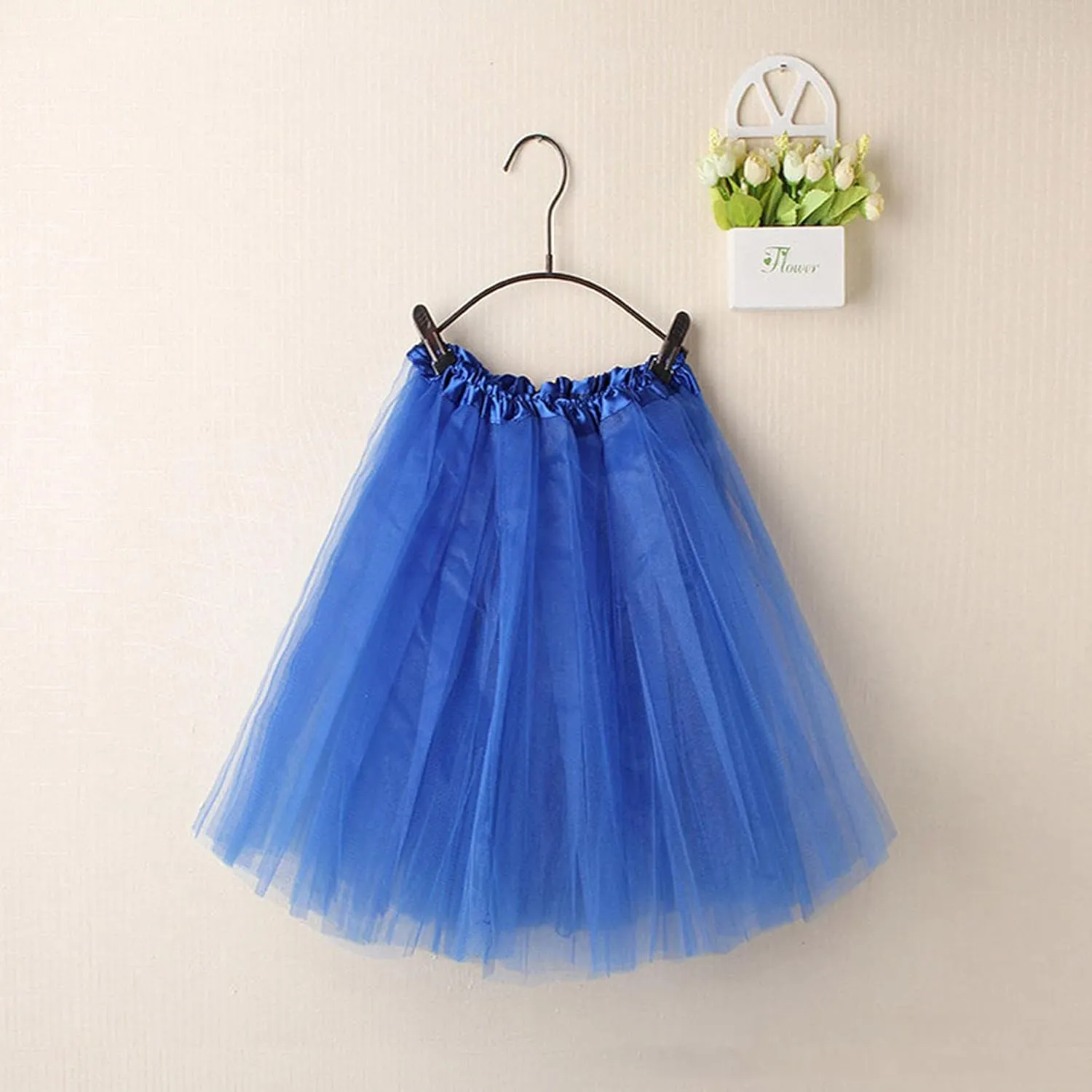 Women's Lightweight Skirts High Waisted Solid Color Mesh Skirt Pleated Tutu Mini Skirts 2025 Outfits Clothes
